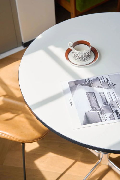 上海一字戶型老房,睡眠倉,大浴缸,老鋼窗復(fù)古陽臺,全有 廚房 裝修 客廳 衛(wèi)生間 電視背景墻 網(wǎng)易訂閱